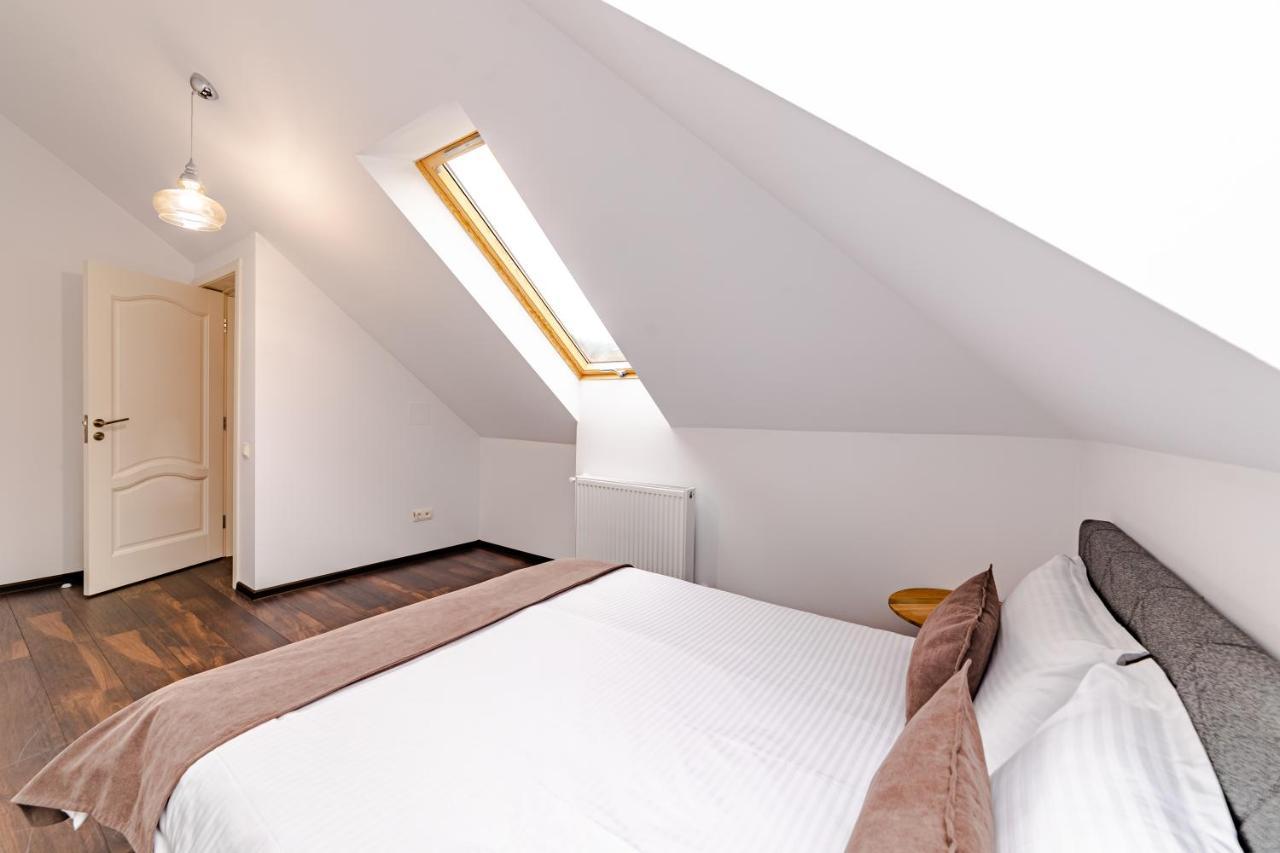 Yael Luxury 3 Appart hôtel Buşteni